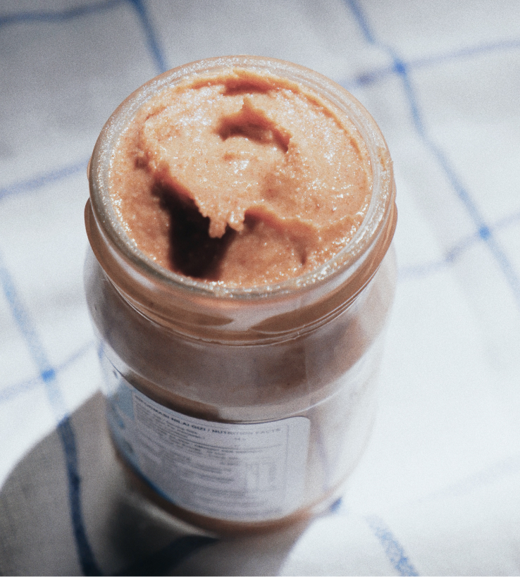 Smooth homemade peanut butter